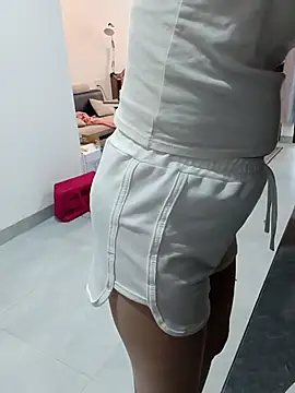 susu baby online show from 07-18-26, 03:22