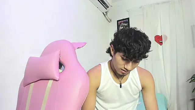 Laura and Kevin online show from 02-12-26, 08:26