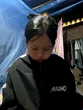 O o UwU o O online show from 11-02-25, 01:52