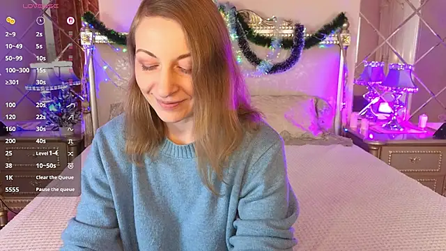 Katherine Loveau online show from 12-16-25, 04:39