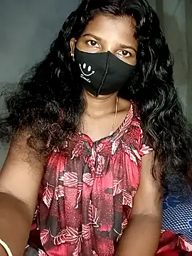 Snapshot of Renuka_GG chatting on 11-12-25, 09:58 Renuka GG online show from 11-12-25, 09:58