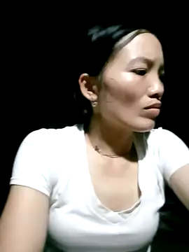 ngan-cute online show from 10-04-25, 01:31