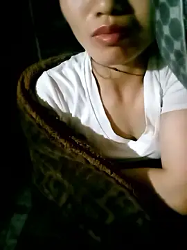 ngan-cute online show from 10-22-25, 02:01