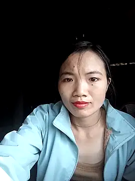 ngan-cute online show from 10-30-25, 01:40