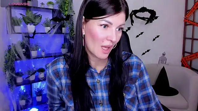 O1d Lady online show from 11-06-25, 08:37