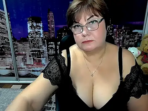 Snapshot of Bela_Lana_ chatting on 10-24-25, 05:42 Bela Lana  online show from 10-24-25, 05:42