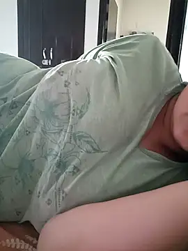 Snapshot of angel_ridhi chatting on 05-22-26, 12:51 angel ridhi online show from 05-22-26, 12:51