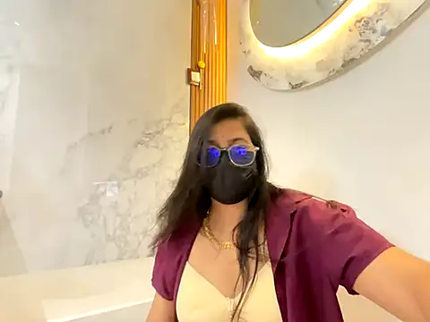 sexydaizy online show from 10-15-25, 05:40