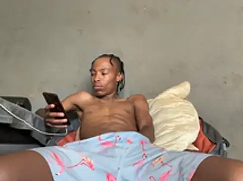 Snapshot of Tookey012 chatting on 01-15-26, 12:21 Tookey012 online show from 01-15-26, 12:21