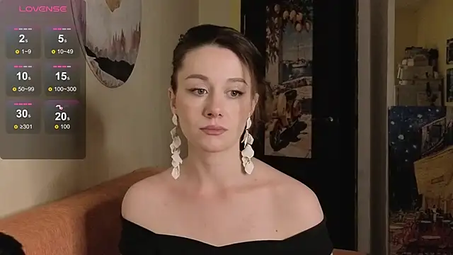 Snapshot of SkyHelen chatting on 04-05-26, 03:42 SkyHelen online show from 04-05-26, 03:42