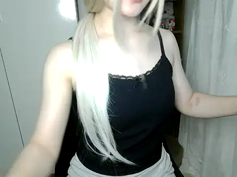 Annabelle-e online show from 02-28-26, 04:19