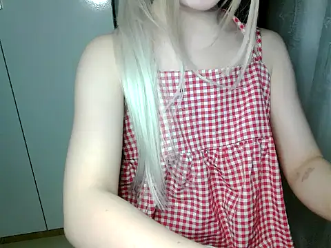 Annabelle-e online show from 03-23-26, 03:38