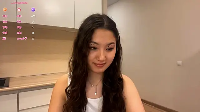 Sakuravice online show from 12-15-25, 02:10