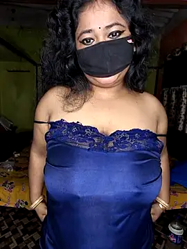 Smile-quien online show from 09-25-25, 04:32