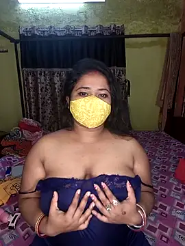 Smile-quien online show from 03-24-26, 02:44