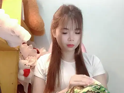 Snapshot of Pony898 chatting on 01-11-26, 03:17 Pony898 online show from 01-11-26, 03:17