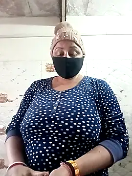 Rakhi sawant143 online show from 12-05-25, 02:09