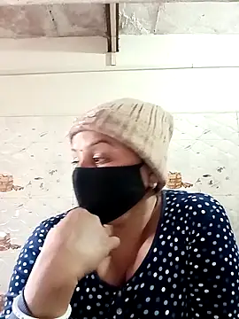 Rakhi sawant143 online show from 12-17-25, 02:39