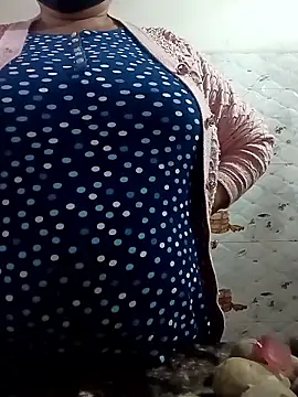 Rakhi sawant143 online show from 01-16-26, 02:26