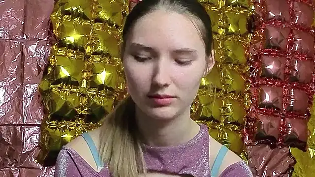  kikiclark   online show from 03-21-26, 09:18