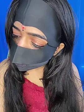 Snapshot of DesiSexyMonika chatting on 09-22-25, 11:01 DesiSexyMonika online show from 09-22-25, 11:01