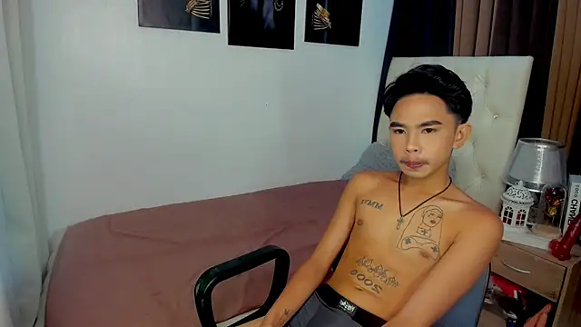 xxxhugecocktwinkxxx online show from 09-18-25, 05:37