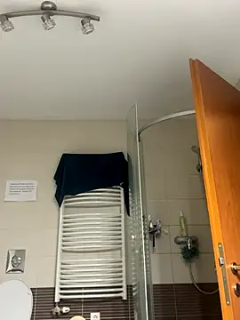 Snapshot of Steffi_Snowbunny chatting on 10-01-25, 05:52 Steffi Snowbunny online show from 10-01-25, 05:52