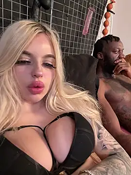 Steffi Snowbunny online show from 02-03-26, 09:42