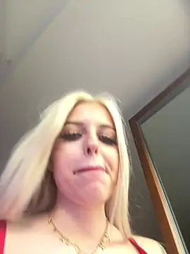 Steffi Snowbunny online show from 07-22-26, 05:16