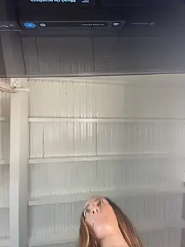 Snapshot of SweetieSinXXX chatting on 11-03-25, 01:12 SweetieSinXXX online show from 11-03-25, 01:12