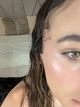 Snapshot of SweetieSinXXX chatting on 11-23-25, 03:12 SweetieSinXXX online show from 11-23-25, 03:12