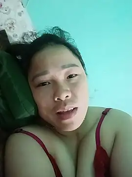 Snapshot of sumy-00 chatting on 06-25-26, 04:34 sumy-00 online show from 06-25-26, 04:34