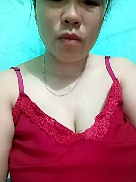 Snapshot of sumy-00 chatting on 07-19-26, 03:43 sumy-00 online show from 07-19-26, 03:43