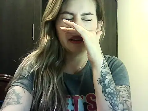 Valery  Rouse  online show from 03-08-26, 02:04