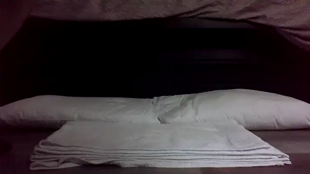 Snapshot of Jbenz420 chatting on 02-06-26, 11:41 Jbenz420 online show from 02-06-26, 11:41