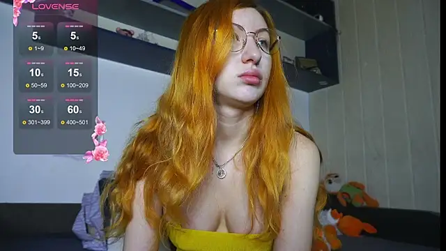 DaddysLittleSlutfox online show from 02-15-26, 10:25