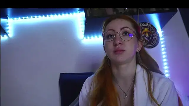 DaddysLittleSlutfox online show from 05-14-26, 04:08
