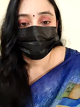 Snapshot of Monica_cams chatting on 11-15-25, 04:21 Monica cams online show from 11-15-25, 04:21