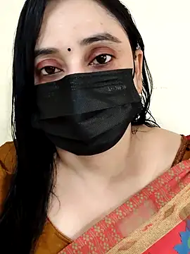 Snapshot of Monica_cams chatting on 11-21-25, 06:23 Monica cams online show from 11-21-25, 06:23