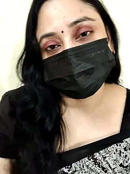 Snapshot of Monica_cams chatting on 11-24-25, 05:01 Monica cams online show from 11-24-25, 05:01