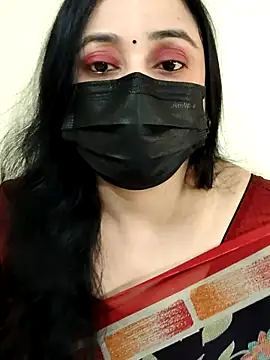 Snapshot of Monica_cams chatting on 11-28-25, 11:35 Monica cams online show from 11-28-25, 11:35