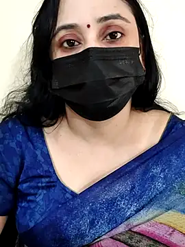 Snapshot of Monica_cams chatting on 12-17-25, 03:45 Monica cams online show from 12-17-25, 03:45