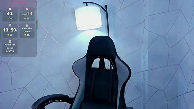 Lynn Martin online show from 11-07-25, 01:16