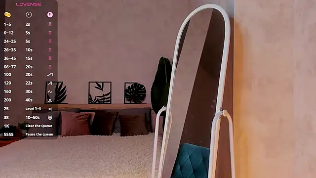 Lynn Martin online show from 04-13-26, 04:01