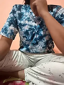 Snapshot of Hott_Archana chatting on 10-14-25, 06:42 Hott Archana online show from 10-14-25, 06:42