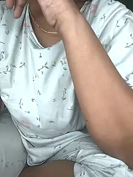 Snapshot of Hott_Archana chatting on 11-08-25, 09:13 Hott Archana online show from 11-08-25, 09:13