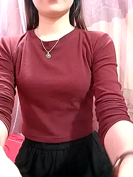 CherryBeii online show from 12-22-25, 02:47