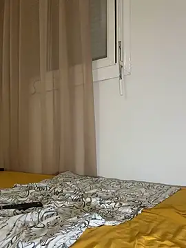 Snapshot of Merousexy282828 chatting on 10-04-25, 04:49 Merousexy282828 online show from 10-04-25, 04:49