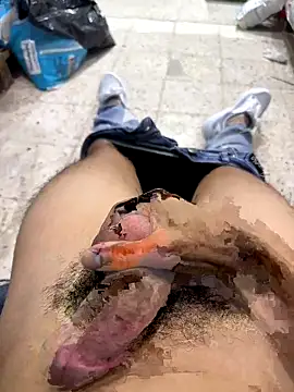 Snapshot of Merousexy282828 chatting on 10-15-25, 09:20 Merousexy282828 online show from 10-15-25, 09:20