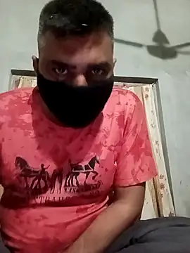 Snapshot of Manjit009 chatting on 12-14-25, 04:56 Manjit009 online show from 12-14-25, 04:56